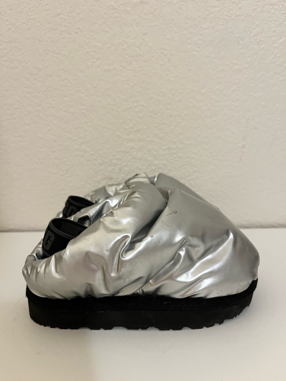 Metallic Silver UGG Puffer Slide Slippers